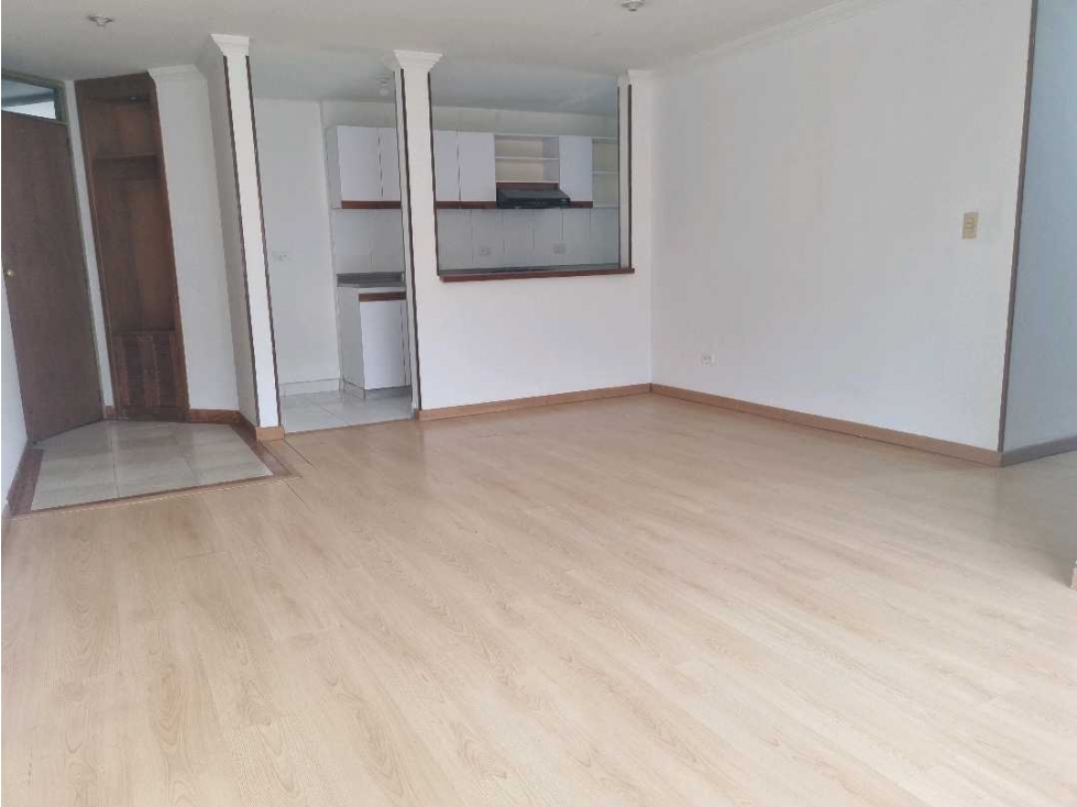 Apartamento en venta en Villa Magdala, Bogotá · foto 2 de 24