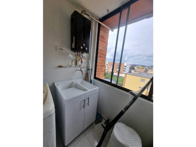 Apartamento en venta en Villa Magdala, Bogotá · foto 8 de 24