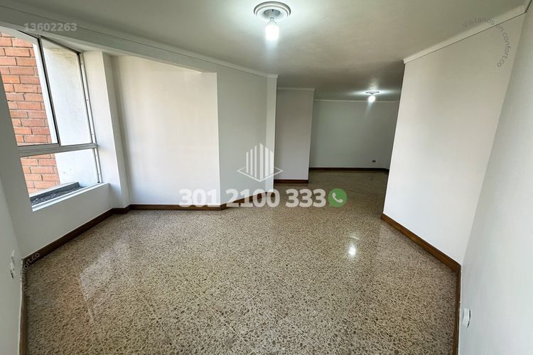 Apartamento de 3 alcobas en arriendo en Florida Nueva, Medellín, 89 m² · foto 2 de 24