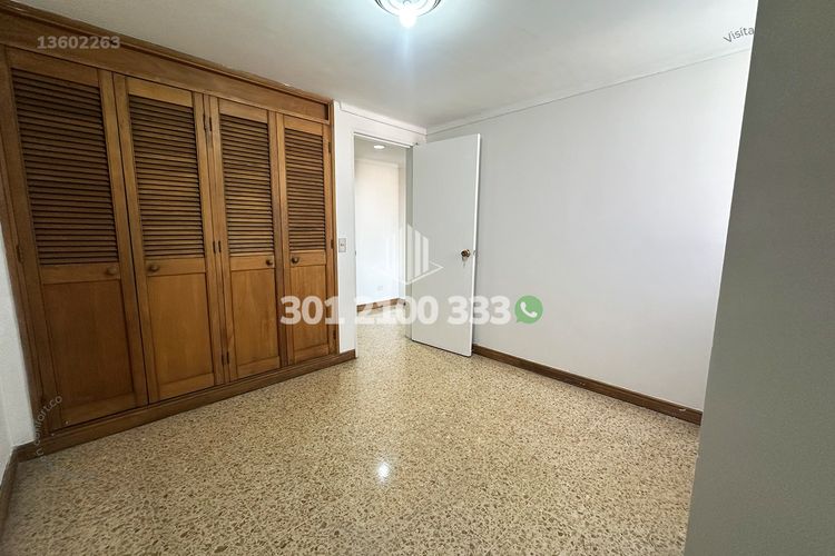 Apartamento de 3 alcobas en arriendo en Florida Nueva, Medellín, 89 m² · foto 16 de 24