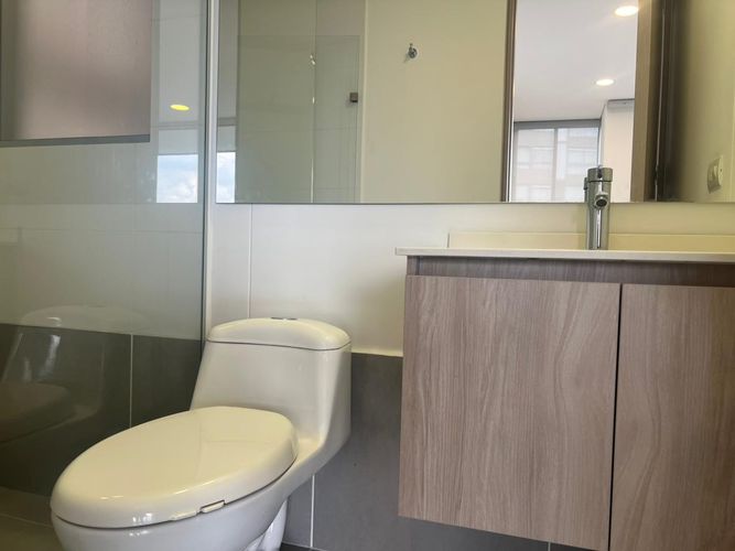 Apartamento de 2 alcobas en arriendo en Cumbres, Envigado, 87 m² · foto 14 de 15