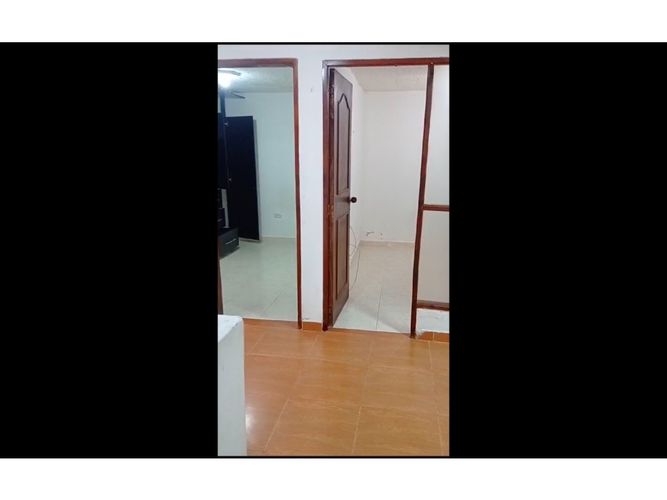 Casa de 4 alcobas en venta en Cuatro Esquinas, Rionegro, 269 m² · foto 2 de 10