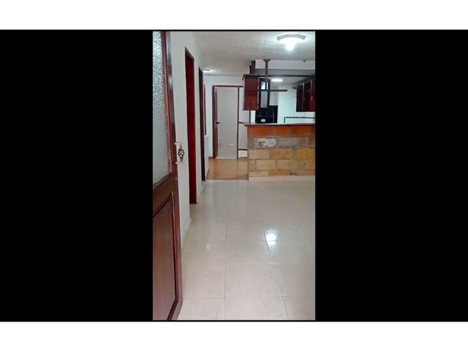 Casa de 4 alcobas en venta en Cuatro Esquinas, Rionegro, 269 m² · foto 8 de 10