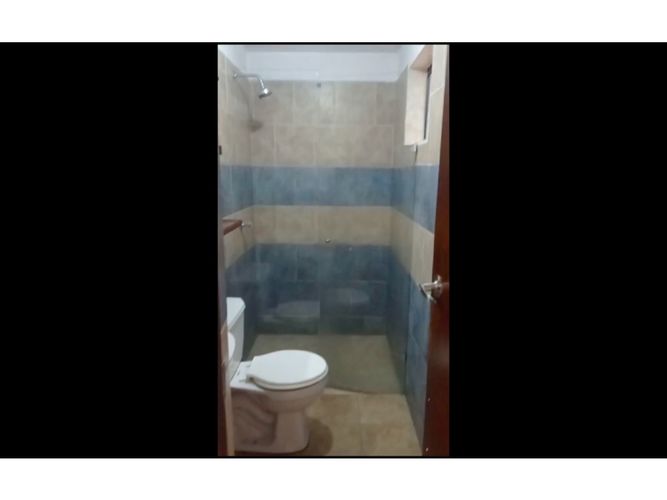 Casa de 4 alcobas en venta en Cuatro Esquinas, Rionegro, 269 m² · foto 10 de 10