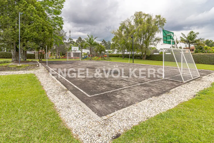 Casa de 4 alcobas en venta en Llano Grande, Rionegro, 350 m² · foto 17 de 18