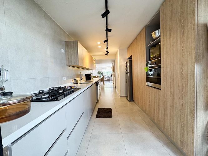 Apartamento de 3 alcobas en venta en Sotomayor, Bucaramanga, 124 m² · foto 10 de 24