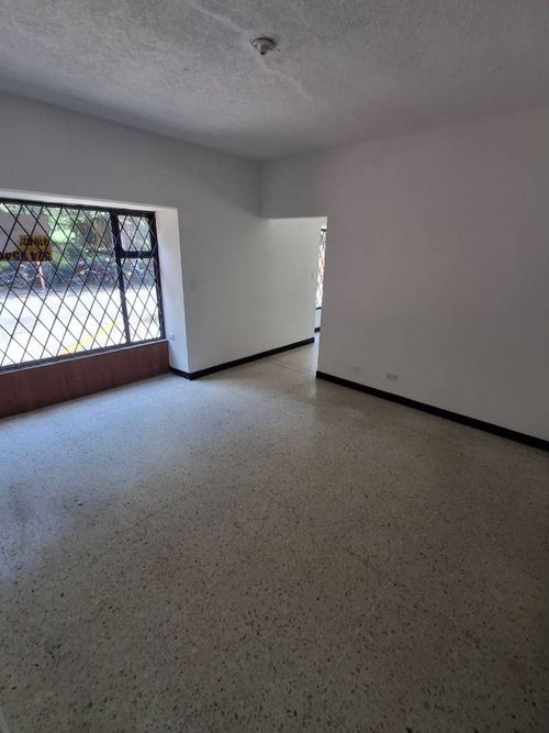 Local en arriendo en Pance, Cali, 47 m² · foto 8 de 12