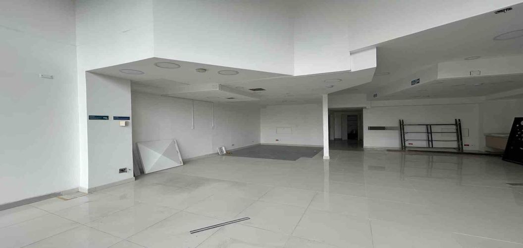Local en arriendo en Pinares, Pereira, 105 m² · foto 2 de 18