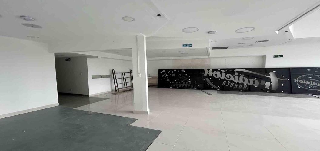 Local en arriendo en Pinares, Pereira, 105 m² · foto 8 de 18