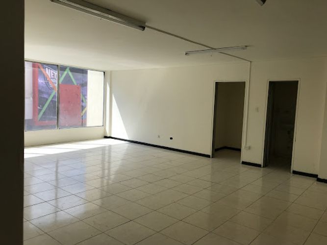 Local en arriendo en San Pedro, Cali, 65 m² · foto 3 de 4