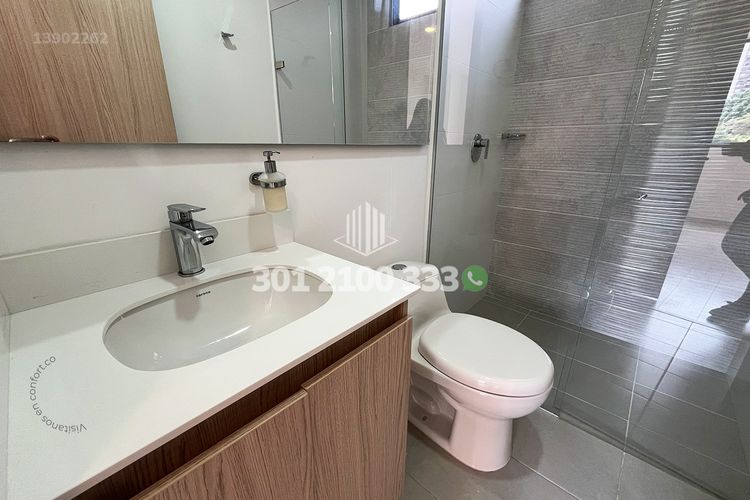 Apartamento de 3 alcobas en arriendo en Loma Del Escobero, Envigado, 90 m² · foto 23 de 24