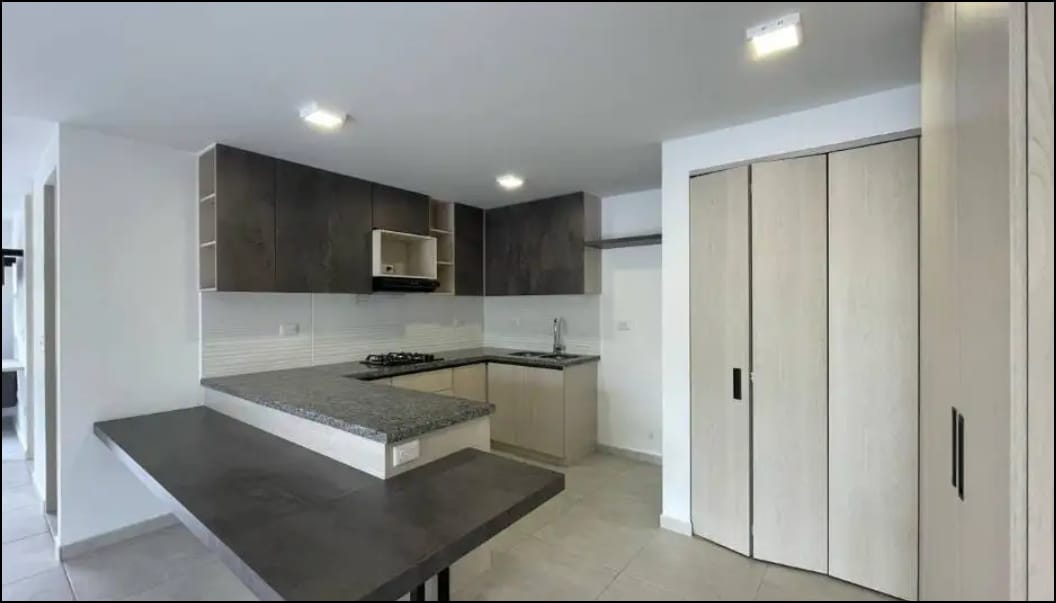 Apartamento en venta en Cerritos, Pereira · foto 4 de 11