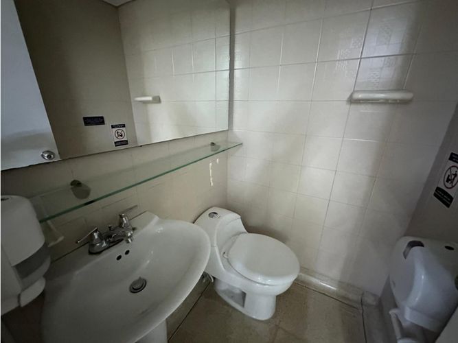 Oficina en arriendo en Milla De Oro, Medellín, 136 m² · foto 13 de 13