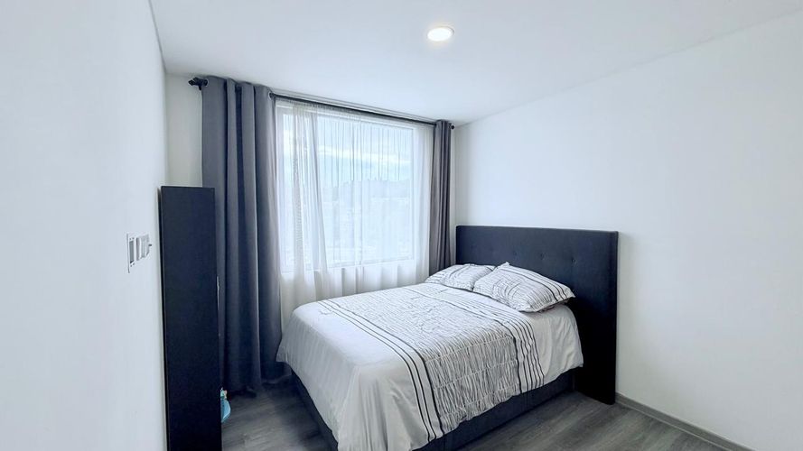 Apartamento de 3 alcobas en venta en San Jose V Sector, Bogotá, 148 m² · foto 17 de 24