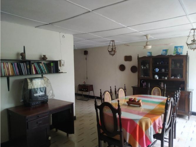 Apartaestudio en venta en Ciudad Jardin, Barranquilla, 495 m² · foto 2 de 24