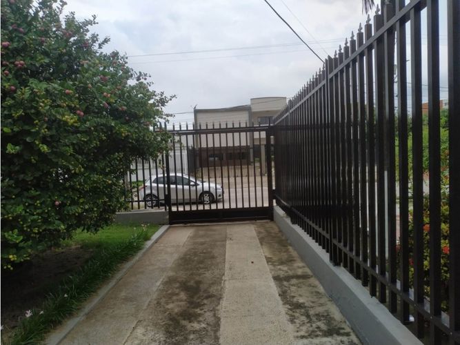Apartaestudio en venta en Ciudad Jardin, Barranquilla, 495 m² · foto 16 de 24