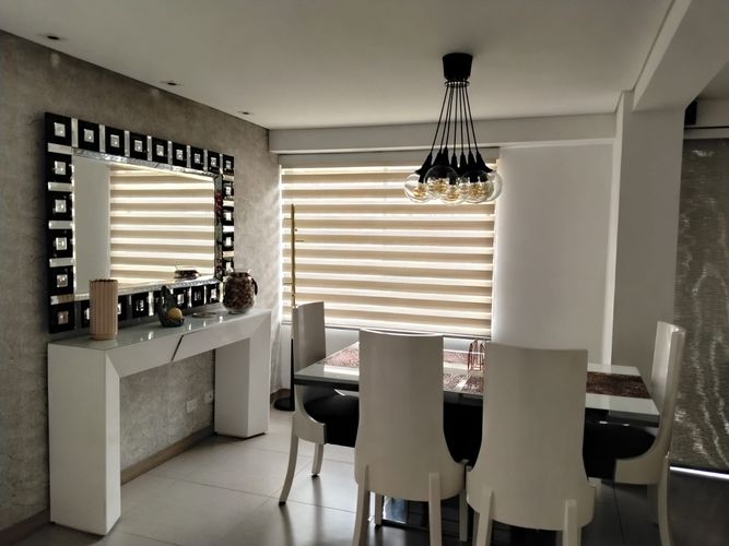 Apartamento de 2 alcobas en venta en El Poblado, Medellín, 98 m² · foto 5 de 18