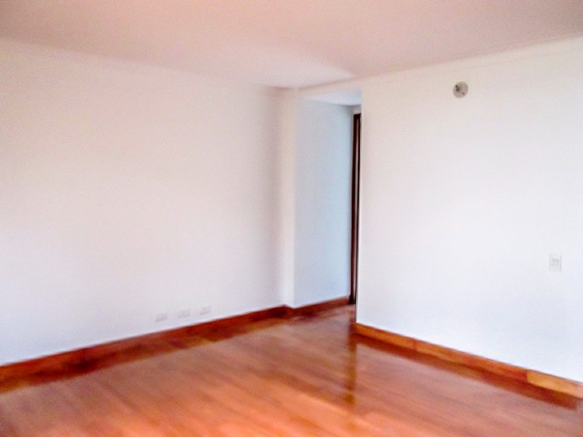 Casa en arriendo en El Poblado, Medellín · foto 5 de 17