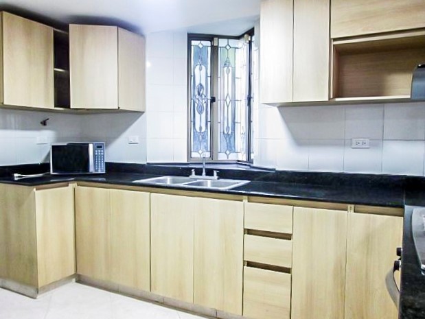Casa en arriendo en El Poblado, Medellín · foto 6 de 17
