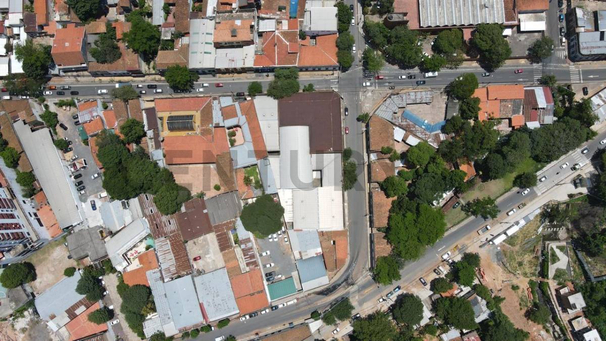 ALQUILO PROPIEDAD UNICA EN EL CENTRO DE ASUNCION — foto 3