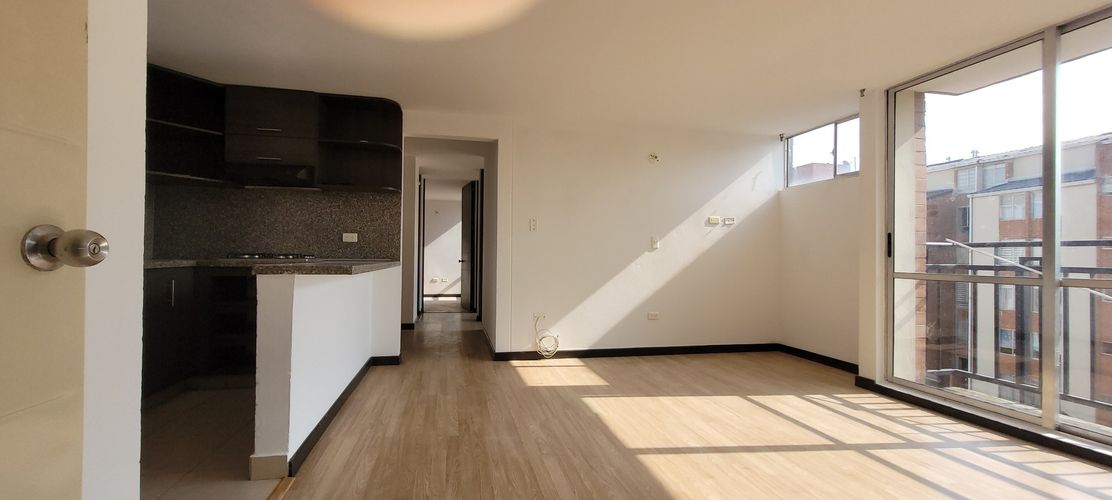 Apartamento de 3 alcobas en venta en La Aurora, Funza, 64 m² · foto 5 de 18