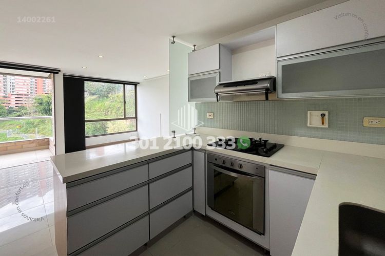Apartamento de 2 alcobas en arriendo en Altos Del Poblado, Medellín, 80 m² · foto 8 de 24