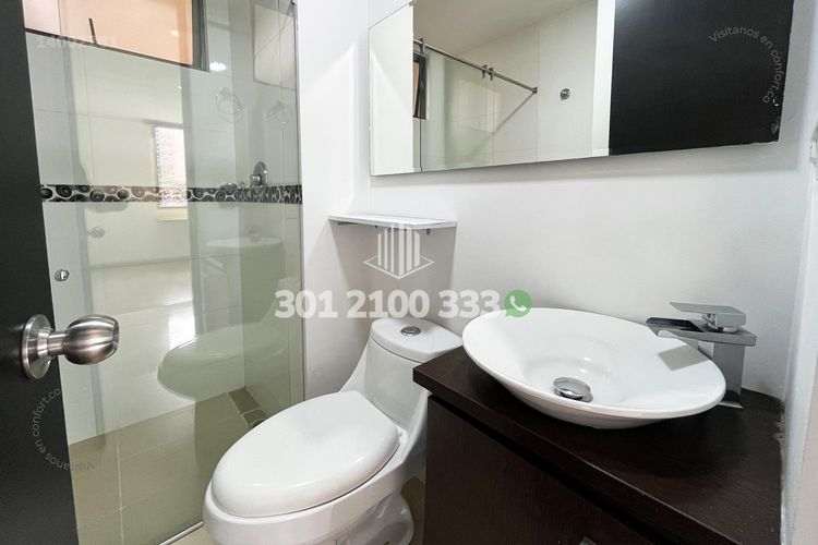 Apartamento de 2 alcobas en arriendo en Altos Del Poblado, Medellín, 80 m² · foto 10 de 24