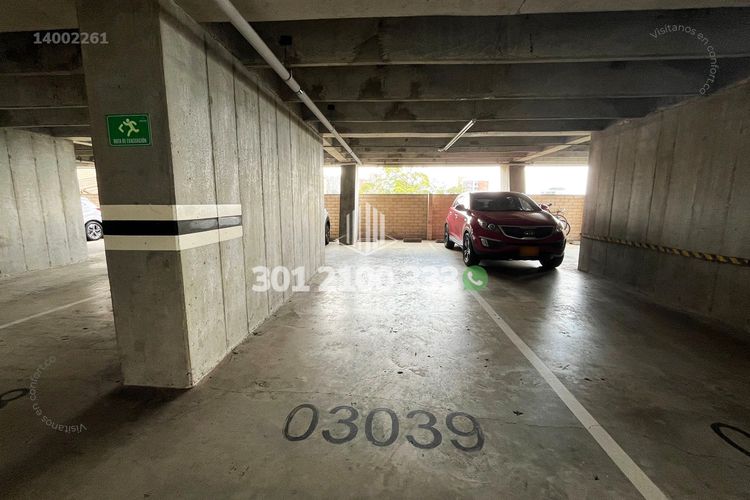 Apartamento de 2 alcobas en arriendo en Altos Del Poblado, Medellín, 80 m² · foto 22 de 24