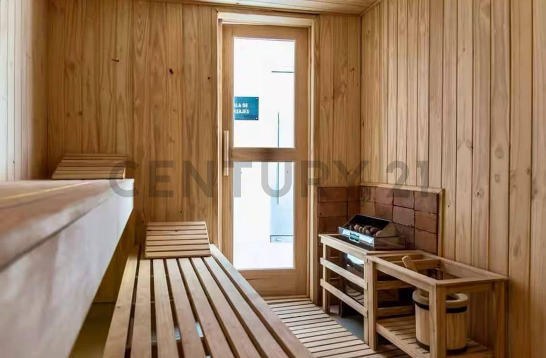 ALQUILO PENTHOUSE EN EL EDIFICIO THE TOWER - AMOBLADO — foto 2