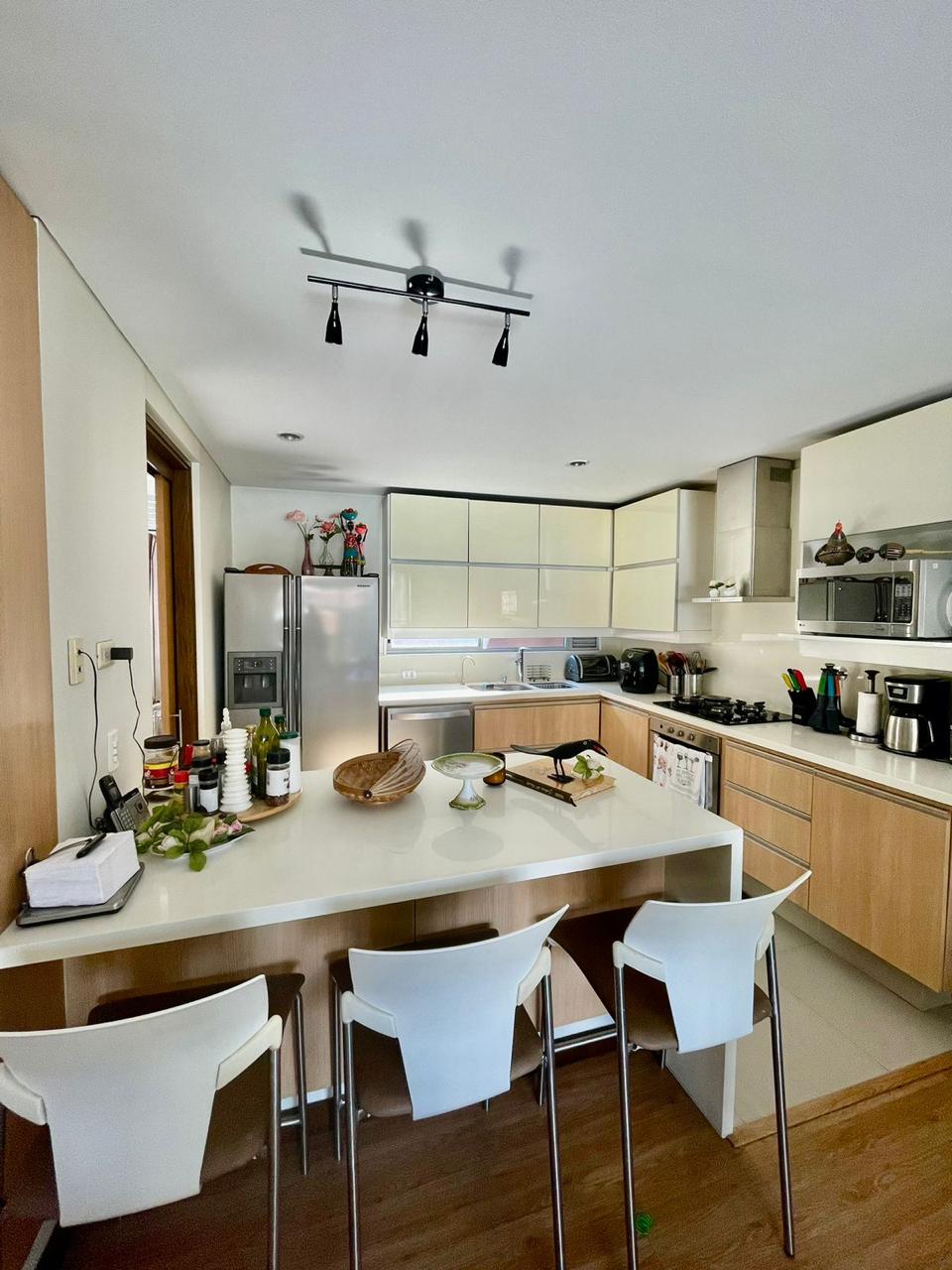 Apartamento en venta en El Poblado, Medellín 4