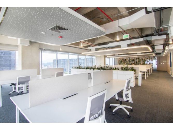 Oficina en arriendo en Ciudad Del Río, Medellín, 853 m² · foto 17 de 22