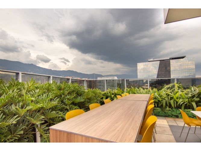 Oficina en arriendo en Ciudad Del Río, Medellín, 1730 m² · foto 20 de 22