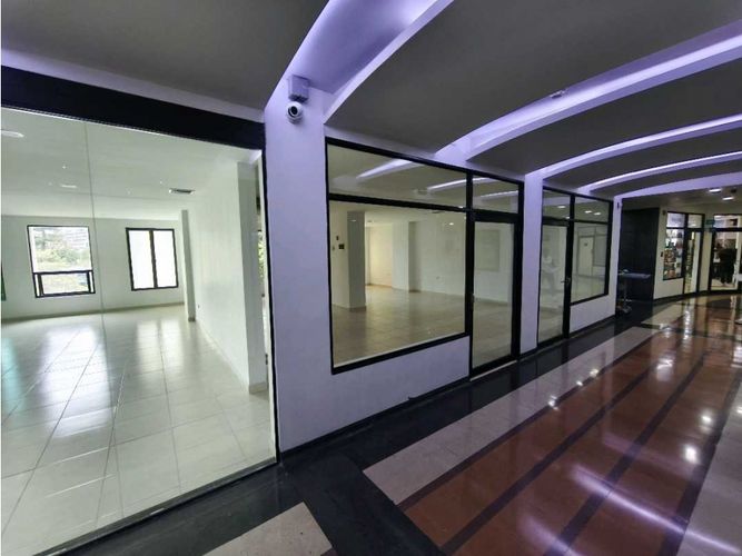 Oficina en arriendo en Milla De Oro, Medellín, 140 m² · foto 10 de 12
