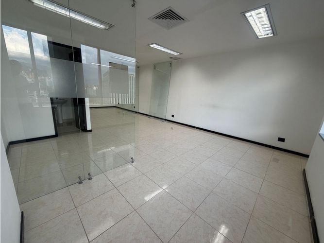 Oficina en arriendo en Patio Bonito, Medellín, 45 m² · foto 5 de 7