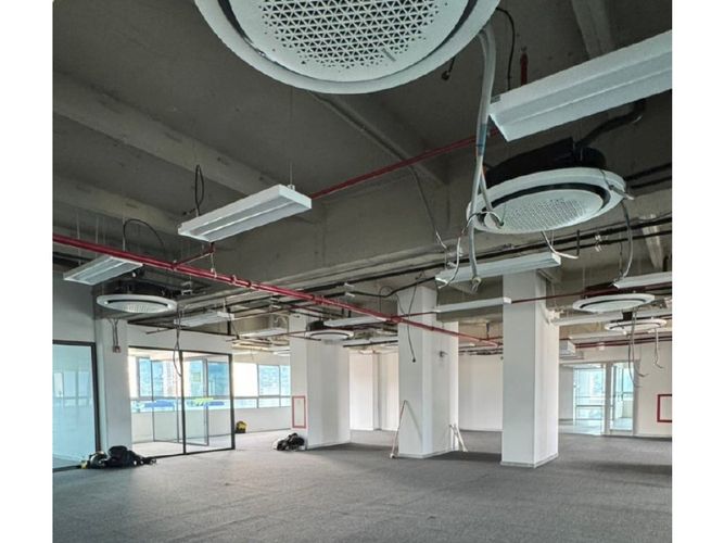 Oficina en arriendo en Mayorca, Sabaneta, 705 m² · foto 2 de 8