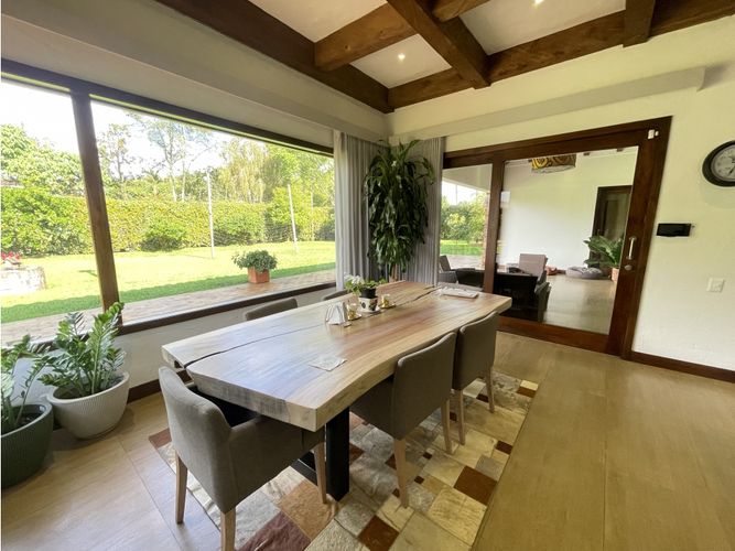 Casa de 5 alcobas en venta en Llano Grande, Rionegro, 480 m² · foto 6 de 22