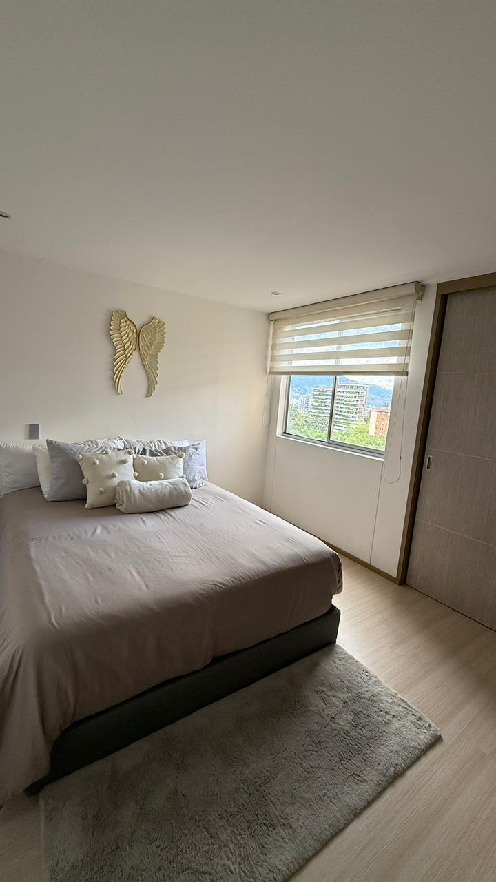 Apartamento en venta en Loma Del Esmeraldal, Envigado · foto 10 de 13