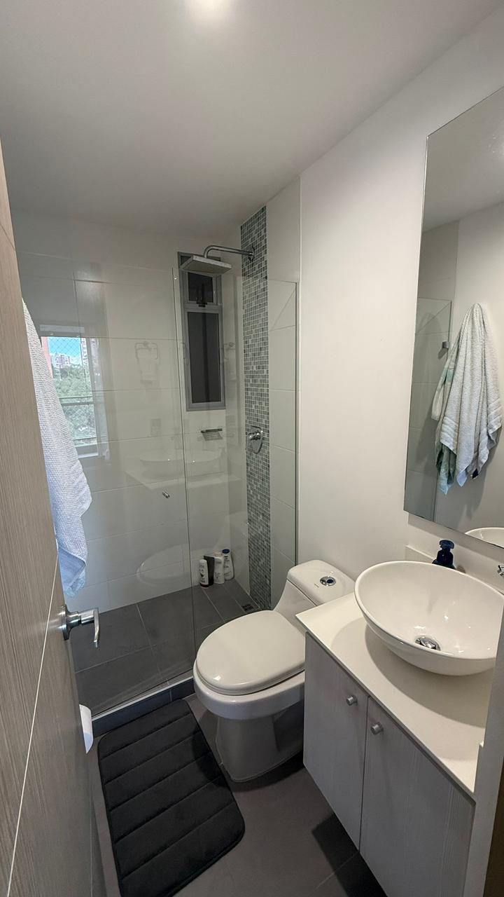Apartamento en venta en Loma Del Esmeraldal, Envigado · foto 11 de 13