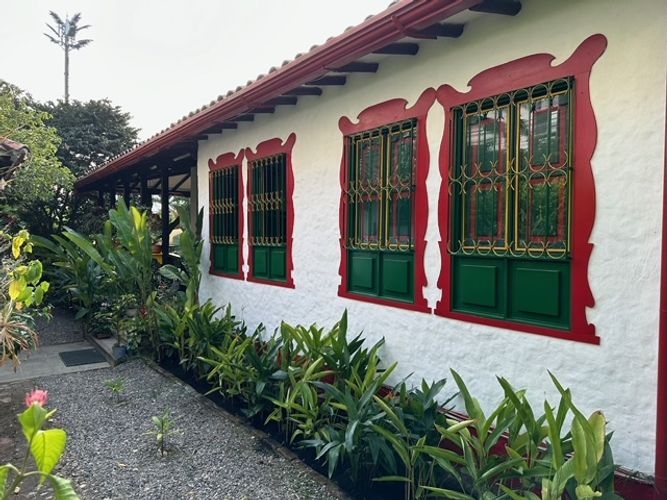 Casa de 5 alcobas en venta en San Francisco, Ibagué, 252 m² · foto 8 de 24