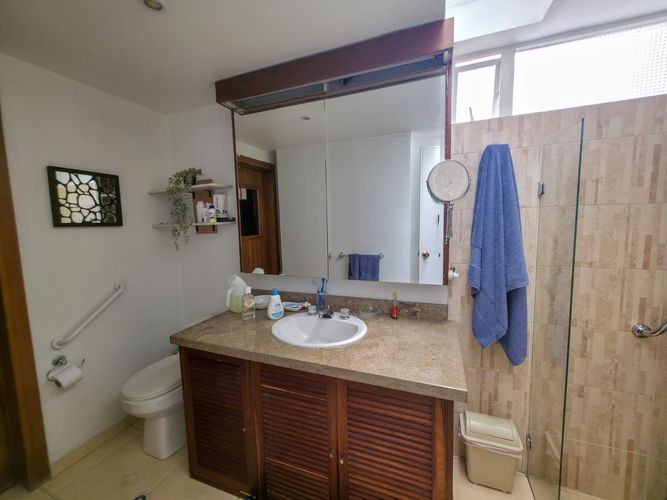 Apartamento de 3 alcobas en venta en Molinos Norte, Bogotá, 174 m² · foto 15 de 16
