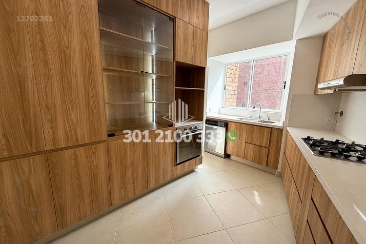 Apartamento de 4 alcobas en arriendo en El Tesoro, Medellín, 332 m² · foto 14 de 24