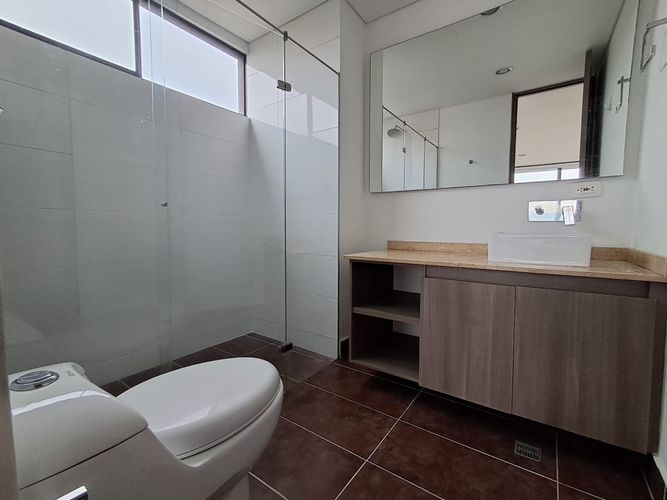 Apartamento de 3 alcobas en arriendo en Loma Del Esmeraldal, Envigado, 116 m² · foto 13 de 19