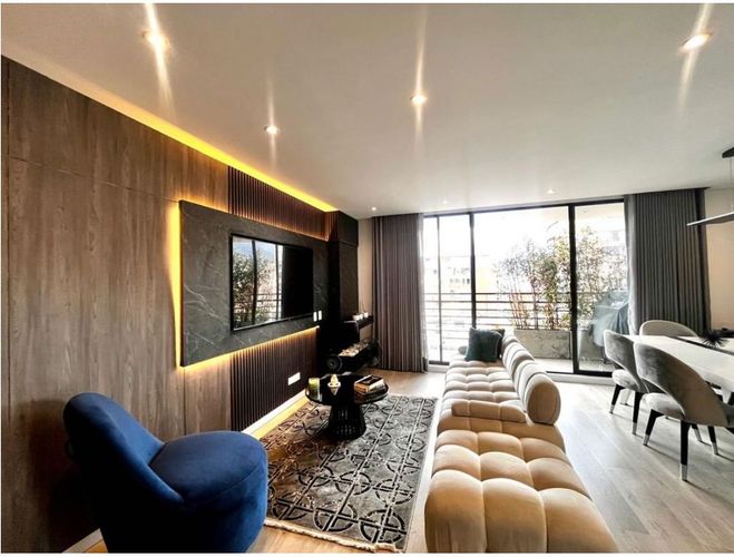 Apartamento de 2 alcobas en venta en Santa Paula, Bogotá, 115 m² · foto 2 de 18