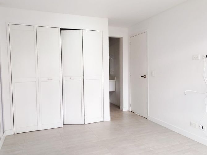 Apartamento de 2 alcobas en arriendo en El Poblado, Medellín, 130 m² · foto 13 de 20