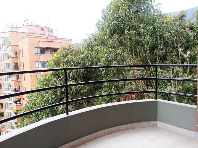 Apartamento de 2 alcobas en arriendo en El Poblado, Medellín, 130 m² · foto 20 de 20
