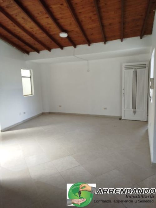 Apartamento en venta en La Independencia, Itagüí · foto 2 de 14