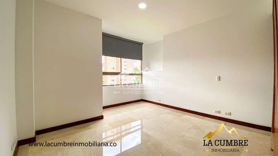 Apartamento de 3 alcobas en arriendo en Los Balsos, Medellín, 144 m² · foto 14 de 15