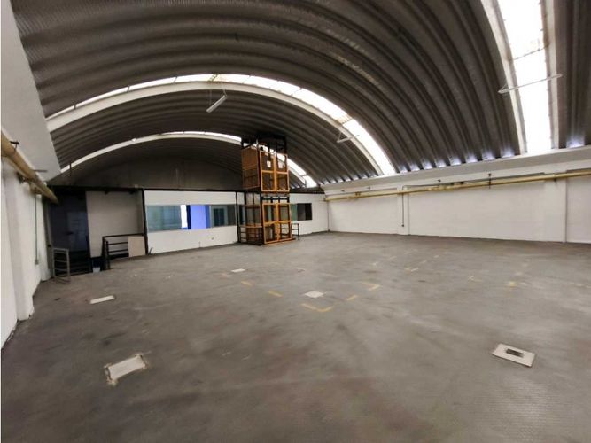 Bodega en arriendo en Pan De Azucar, Sabaneta, 1050 m² · foto 3 de 24