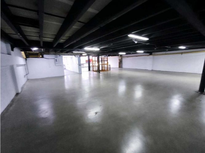 Bodega en arriendo en Pan De Azucar, Sabaneta, 1050 m² · foto 13 de 24