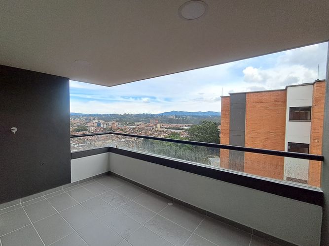 Apartamento de 2 alcobas en arriendo en Rionegro, 74 m² · foto 6 de 15